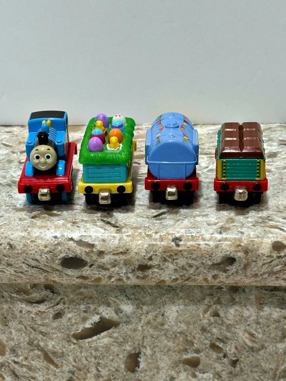 Thomas & Friends Easter Train Lot Egg Hunt Chick Sound Chocolate Take Along